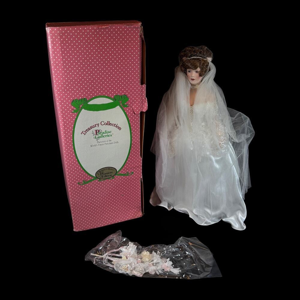 Treasury Collection PARADISE GALLERIES " JUNE " BRIDE DOLL, Collection 1999 19"